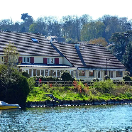 Logis - Hotel & Restaurant Des Lacs Paris Sud Viry-Châtillon