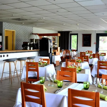 Logis - & Restaurant Des Lacs Paris Sud 3*