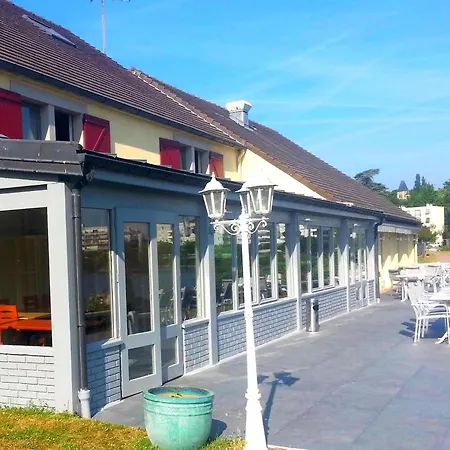 Ξενοδοχείο Logis - & Restaurant Des Lacs Paris Sud Viry-Châtillon