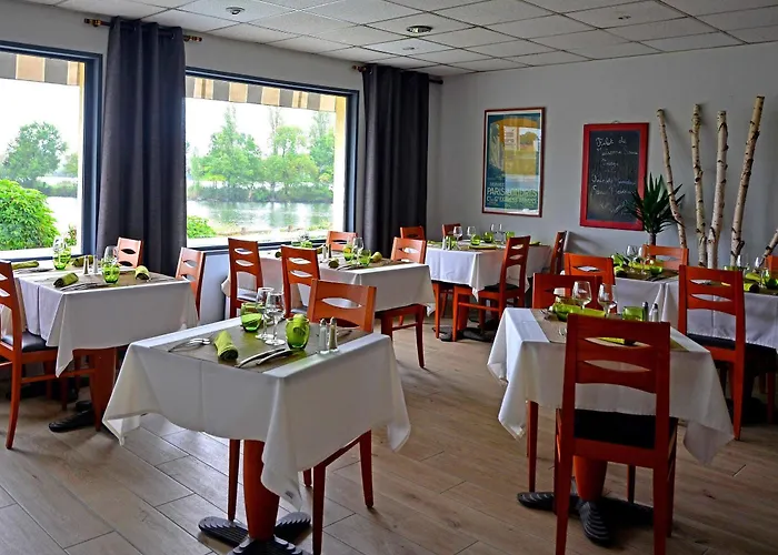 Logis Des Lacs Paris Sud 3* Viry-Châtillon
